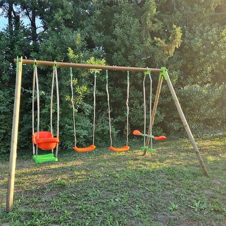 Avignon, Joli Chalet En Campagne Tres Proche De La Ville Zewnętrze zdjęcie